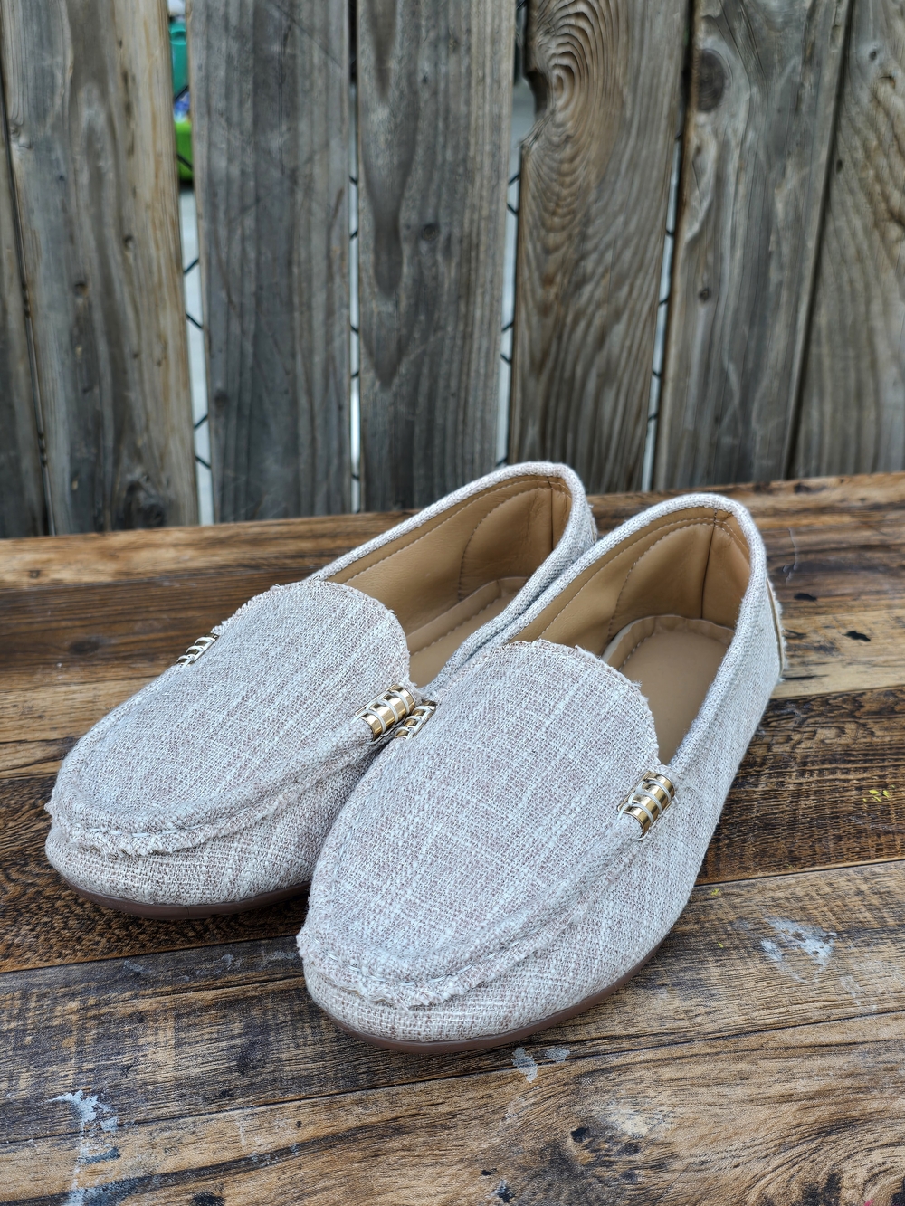 Women’s Neutral Linen Texture Slip On Loafers Size 8